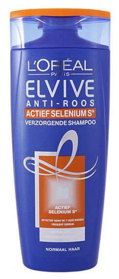 Hoe je hoofd biedt tegen roos 2). De beste shampoos (en de slechtste…) | Beauty-review.nl