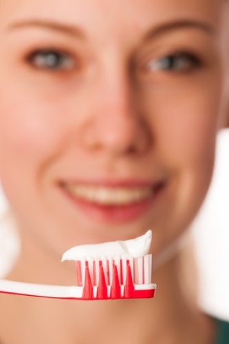 Infecteren Naar boven zeven Consumentenbond: de beste tandpasta voor wittere tanden | Beauty-review.nl